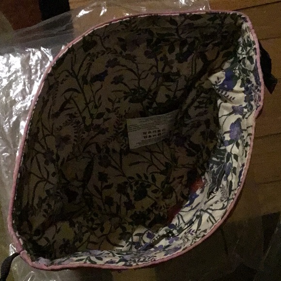 Gucci silky makeup bag/pouch - Picture 3 of 8